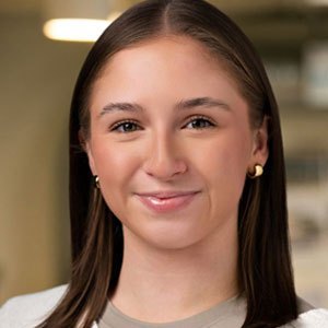 headshots-new-erinbast