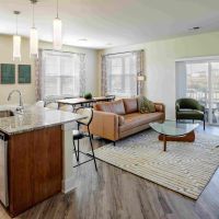 4_MtVillaApts-7934-Edit